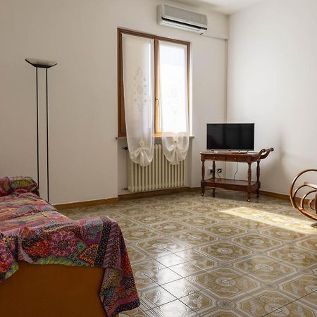 Casa Mercedes Villa Desenzano del Garda Eksteriør billede